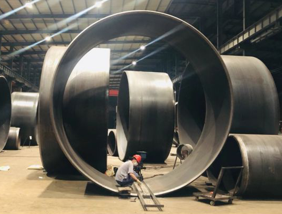 Large Dimension LSAW Pipe